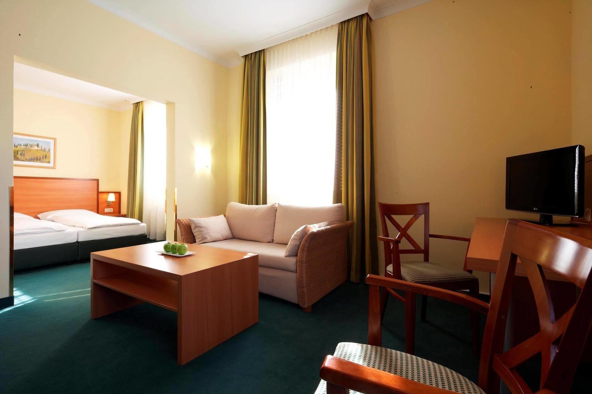 Intercityhotel Hotel